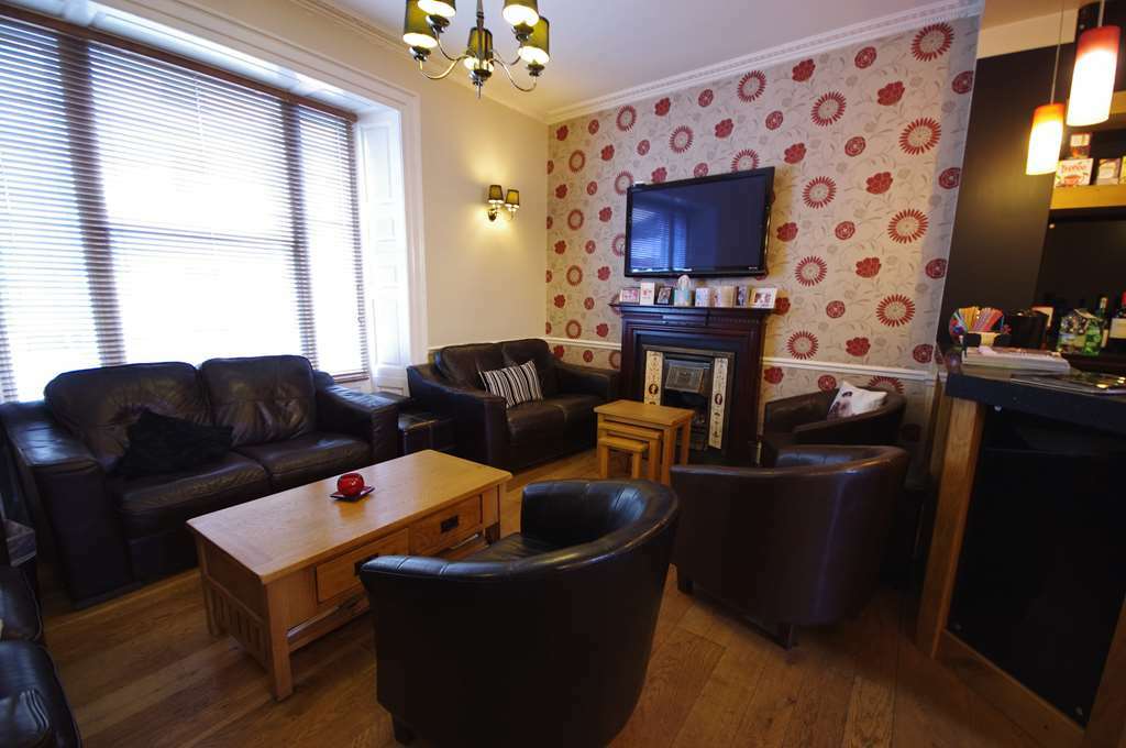Spilman Hotel Carmarthen Restaurant photo