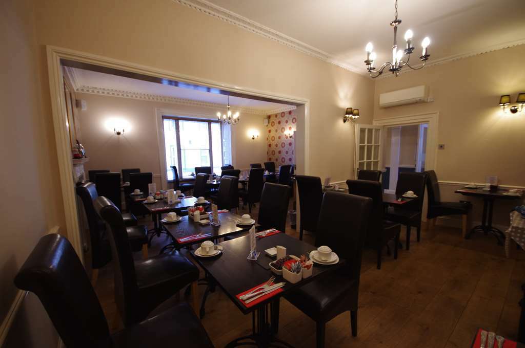 Spilman Hotel Carmarthen Restaurant photo